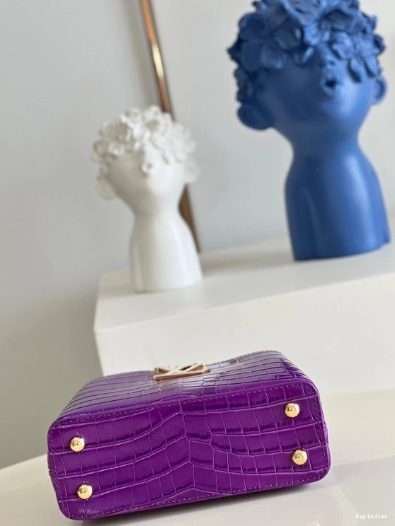 Cheap LOUIS VUITTON MINI CAPUCINES 0719